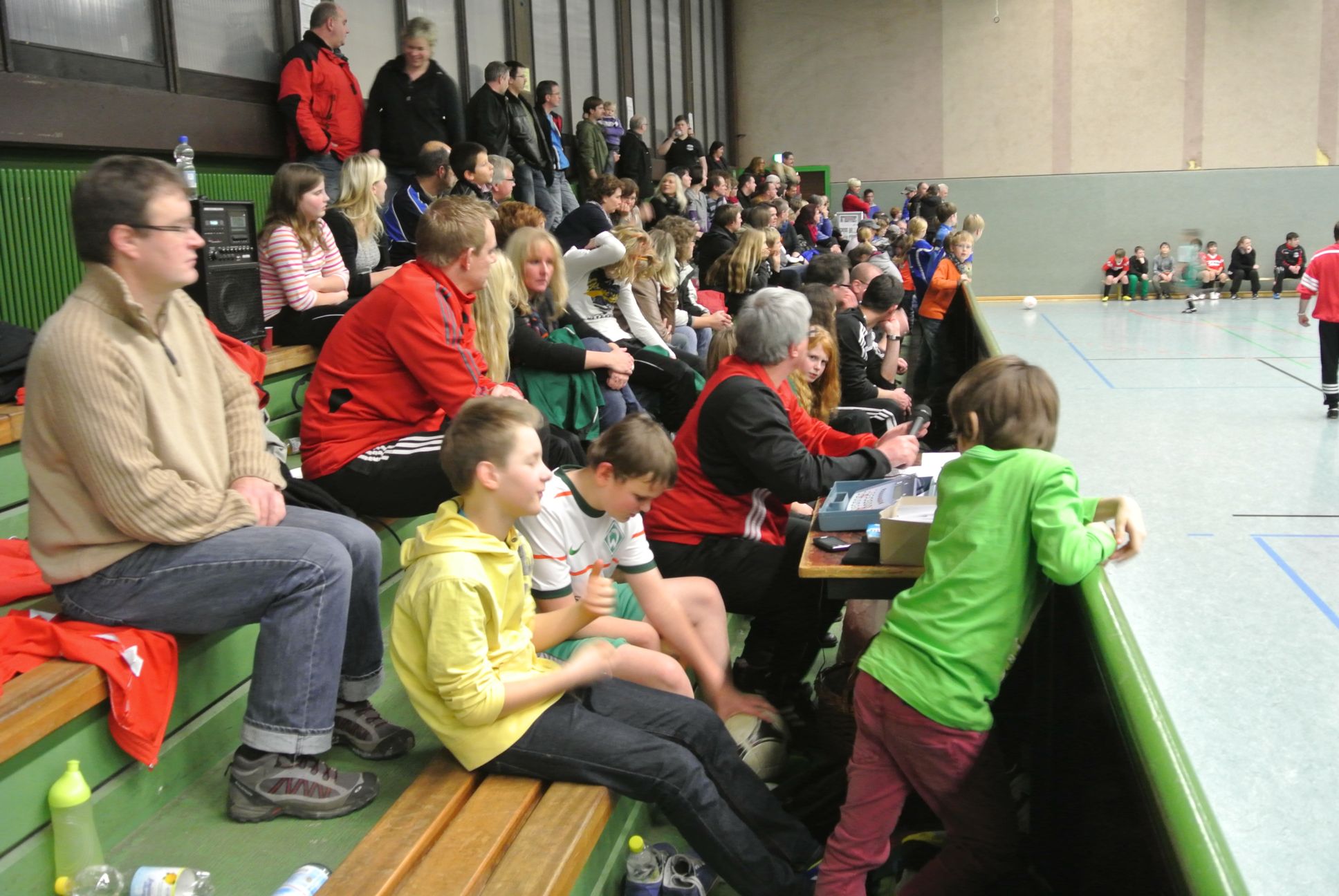 Volle Zuschauerr&auml;nge