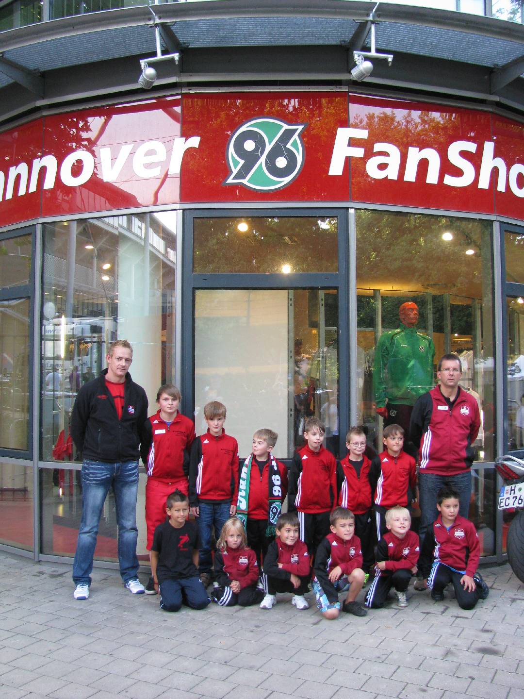 Einlaufkids bei Hannover 96