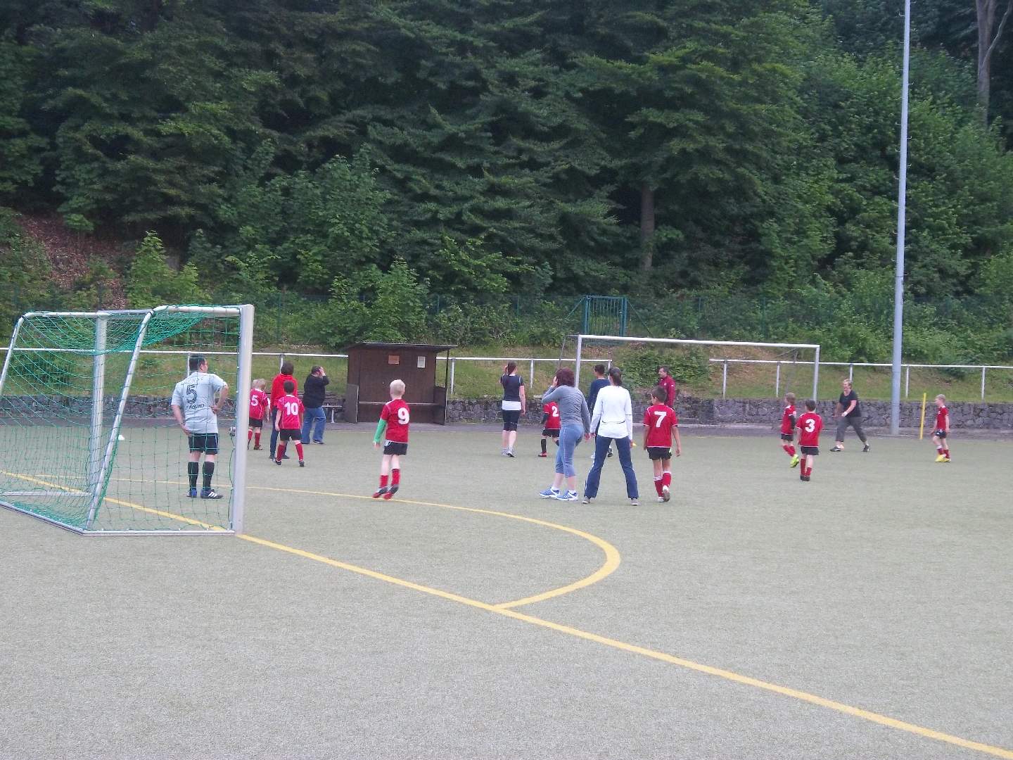 F-Jugend gegen Eltern und Geschwister